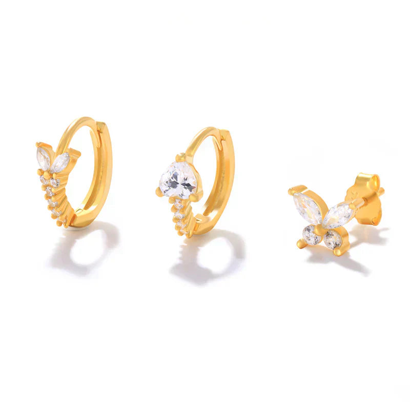 Eva-Marie – Finom arany fülbevalók folyékony formában.