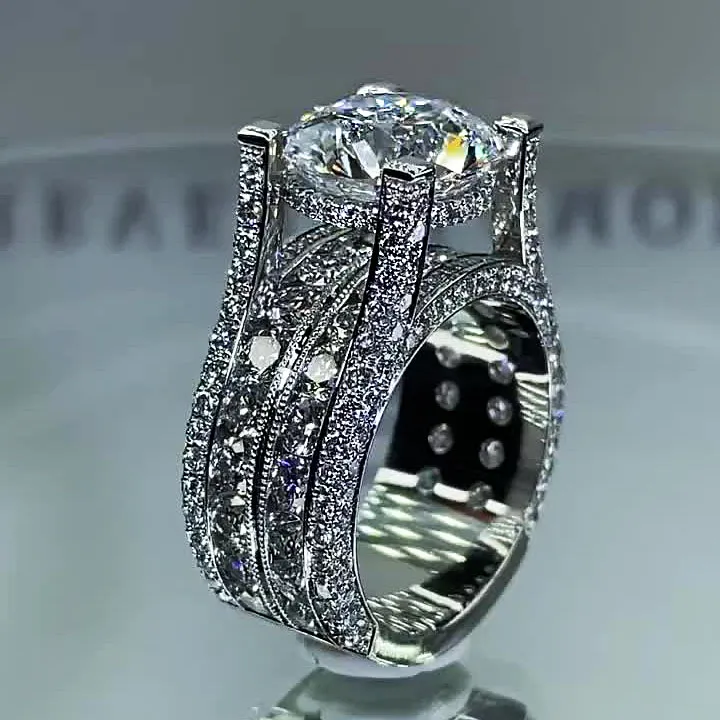 Jasmin – Magasan fénylő gyémántgyűrű vintage kerettel