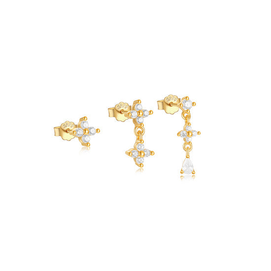 Anika – Finom mozgású arany fülbevalók.