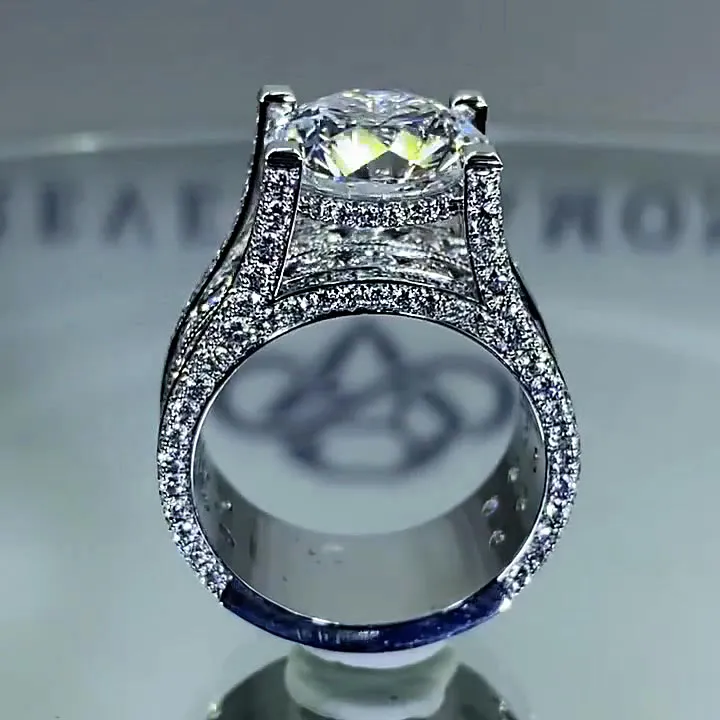 Jasmin – Magasan fénylő gyémántgyűrű vintage kerettel