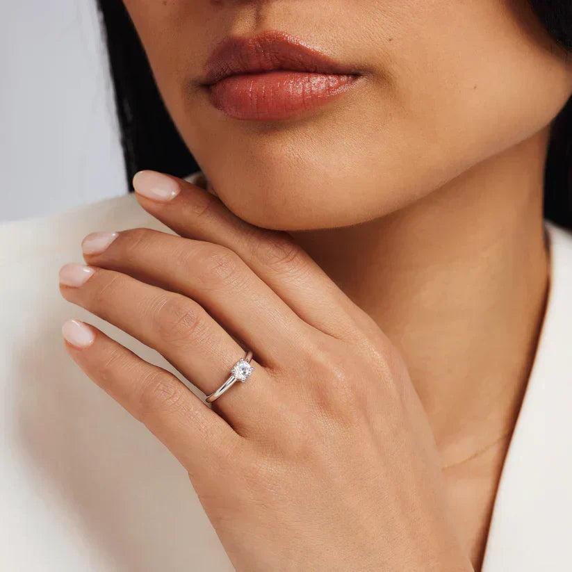 Mira Kastelová Gyűrű