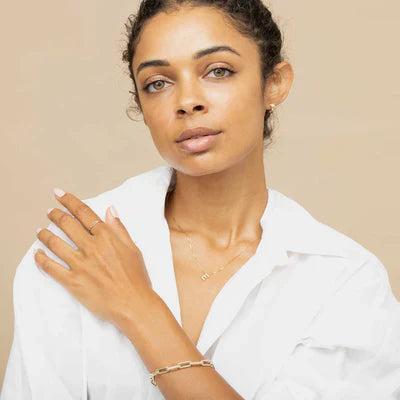 Szerelmi kezdőbetűs nyaklánc