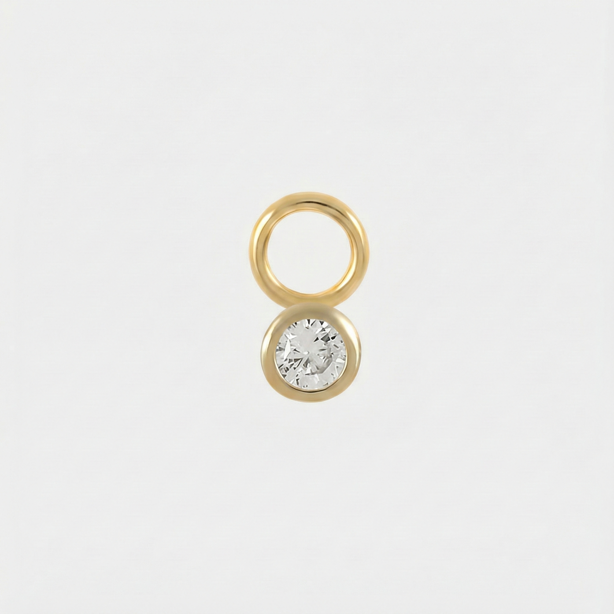 Theresia – Arany fülbevalók lágy ívvel